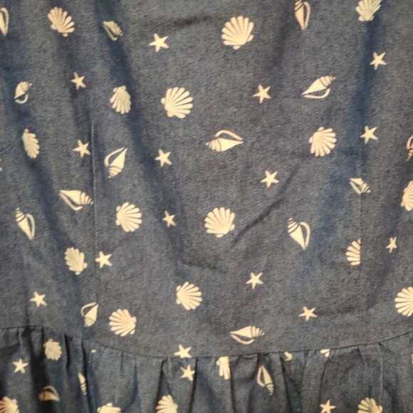 Modcloth Kling Seashell Chambray Denim Dress M - Picture 2 of 3
